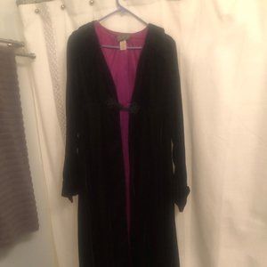 Jeannie Nitro Vintage Long Velvet Vampire 79 coat